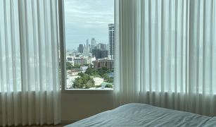 1 Bedroom Condo for sale in Phra Khanong Nuea, Bangkok Noble Reveal