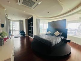 3 спален Пентхаус в аренду в Millennium Residence, Khlong Toei