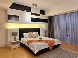 3 Bedroom Condo for rent at The Met, Thung Mahamek