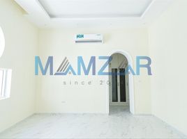 7 Schlafzimmer Villa zu verkaufen im Zakher, Al Samar