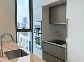 1 Bedroom Apartment for rent at Scope Lang Suan, Lumphini