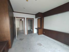 3 Bedroom Condo for sale at The Green Places Condominium, Ratsada