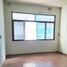 2 Bedroom Whole Building for rent in Yaowarat Road, Samphanthawong, Rong Mueang