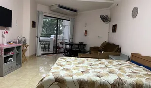 Кондо, Студия на продажу в Nong Prue, Паттайя Jomtien Beach Paradise