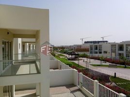 4 बेडरूम टाउनहाउस for sale at Bermuda, Mina Al Arab