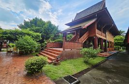 5 bedroom House for sale in Chiang Mai, Thailand