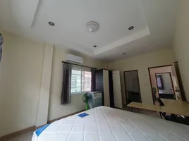 3 Schlafzimmer Haus zu verkaufen im Warasiri Buengkaennakhon, Nai Mueang, Mueang Khon Kaen