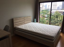 1 спален Кондо на продажу в Condolette Dwell Sukhumvit 26, Khlong Tan