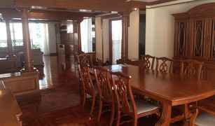 4 Bedrooms Condo for sale in Khlong Toei, Bangkok Raj Mansion