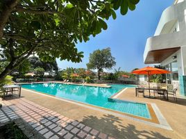 2 спален Кондо на продажу в Grand View Condo Pattaya, Na Chom Thian