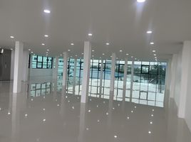 1,800 m² Office for rent in AsiaVillas, Phlapphla, Wang Thong Lang, Bangkok, Thailand