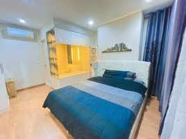 2 Schlafzimmer Wohnung zu vermieten im Q House Condo Sukhumvit 79, Phra Khanong