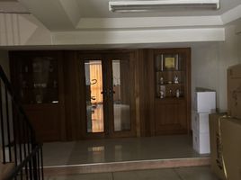 5 Bedroom Townhouse for sale in Hua Mak ARL, Suan Luang, Suan Luang