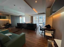 Studio Apartment for rent at The Rajdamri, Pathum Wan, Pathum Wan