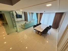 3 Schlafzimmer Appartement zu vermieten im Ficus Lane, Phra Khanong