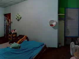 2 Schlafzimmer Reihenhaus zu verkaufen in Nong Chok, Bangkok, Lam Phak Chi, Nong Chok