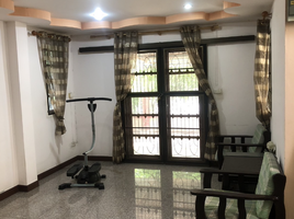 3 Schlafzimmer Villa zu verkaufen im Parkway Home, Saphan Sung
