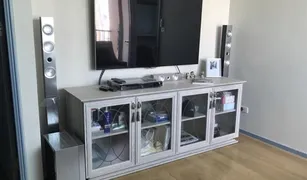 1 Bedroom Condo for sale in Thanon Phaya Thai, Bangkok Noble Revent