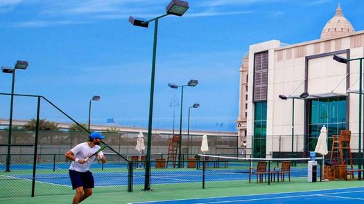 तस्वीरें 1 of the टेनिस कोर्ट at Meera Tower