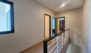 3 Bedrooms Townhouse for sale in Nuan Chan, Bangkok The Symphony