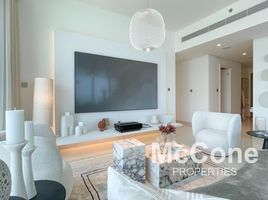 1 बेडरूम अपार्टमेंट for sale at Marina Vista, EMAAR Beachfront