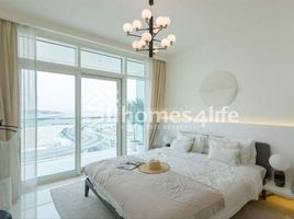 2 बेडरूम अपार्टमेंट for sale at Beach Vista, EMAAR Beachfront, दुबई हार्बर