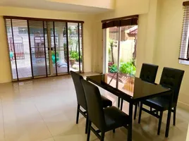 5 Bedroom Townhouse for rent in Watthana, Bangkok, Khlong Tan Nuea, Watthana