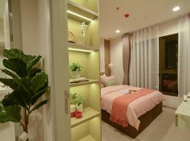 1 Schlafzimmer Wohnung zu vermieten im Life Sukhumvit 62, Bang Chak