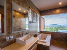 3 Schlafzimmer Appartement zu vermieten im Nakara Hill Phuket, Chalong