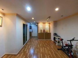 2 Bedroom Apartment for sale at Fragrant 71, Phra Khanong Nuea