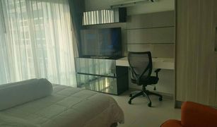 Studio Condo for sale in Na Kluea, Pattaya Club Royal