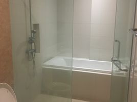 2 спален Кондо в аренду в Bright Sukhumvit 24, Khlong Tan