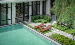 รูปถ่าย 3 of the Communal Pool at โดว์เช่ ลาซาล