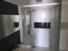 1 спален Кондо в аренду в The Room Sukhumvit 62, Bang Chak