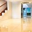 3 Bedroom Townhouse for rent at InHome Luxury Residence, Khlong Toei, Khlong Toei