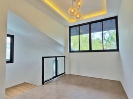 4 Bedroom Villa for sale in Rawai, Phuket Town, Rawai