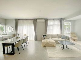 4 Schlafzimmer Villa zu verkaufen im Mantana Bangna - Wongwaen, Dokmai