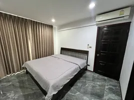 2 Bedroom Condo for rent at S Condo Sukhumvit 50, Phra Khanong