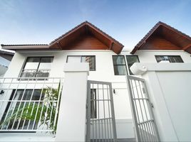 8 Schlafzimmer Villa zu verkaufen im Chateau Dale Villas, Nong Prue, Pattaya, Chon Buri