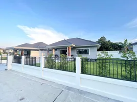 3 Bedroom House for rent at Thanaporn Park Home 5, San Pa Pao, San Sai