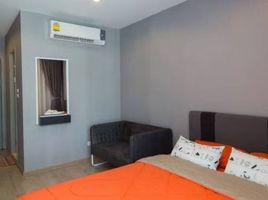 1 Bedroom Condo for rent at Ideo Wutthakat, Bang Kho