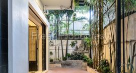 Fusion-Khmer townhouse in an urban oasis for rent $650/month 在售单元