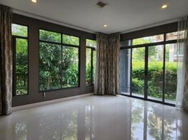 3 Bedroom House for sale at The Palm Pattanakarn, Suan Luang, Suan Luang