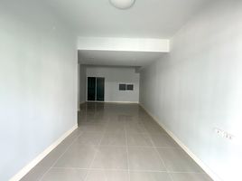 3 Bedroom Townhouse for sale at The Colors Kanchanaphisek-Ratchapruek, Sai Noi, Sai Noi, Nonthaburi