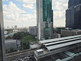 2 Schlafzimmer Wohnung zu verkaufen im The Diplomat Sathorn, Si Lom