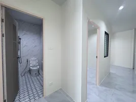 2 Bedroom Townhouse for sale in Phuket Town, Phuket, Ratsada, Phuket Town