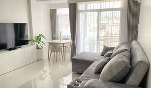 2 Bedrooms Condo for sale in Phra Khanong Nuea, Bangkok Happy Place Tower