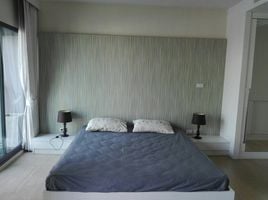 1 Bedroom Condo for rent at Noble Remix, Khlong Tan