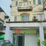 4 спален Таунхаус на продажу в K.C. Ramintra 1, Sam Wa Tawan Tok