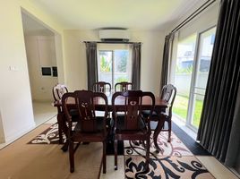 3 Schlafzimmer Villa zu verkaufen im Siwalee Meechok, San Phisuea